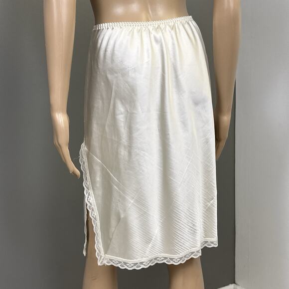 Vintage Warner's Half Slip Skirt Satin Ivory Size Medium Double Slit 55315 USA - Picture 4 of 9